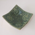 Daisy green square bowl