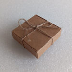 Kraft paper jewelry gift box